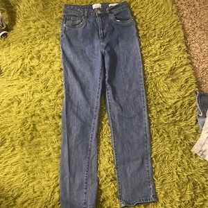dark wash cotton on mom jeans
